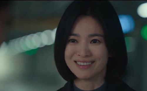 Song Hye Kyo có mắc bệnh ngôi sao vì thành công của The Glory?