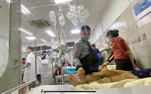 Hơn 50 học sinh trường Tiểu học Kim Giang nghi bị ngộ độc sau chuyến dã ngoại, sức khỏe hiện ra sao?