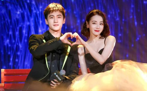 Dương Dương và Địch Lệ Nhiệt Ba chính thức tái hợp