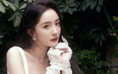 Sau nhiều năm ly hôn, Dương Mịch thừa nhận không hứng thú hẹn hò